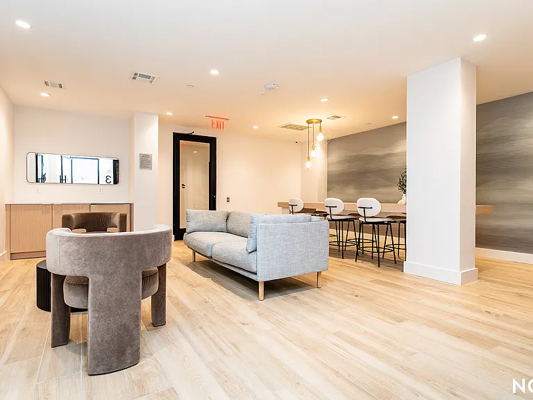 38-38 32nd St #910 — Photo 30