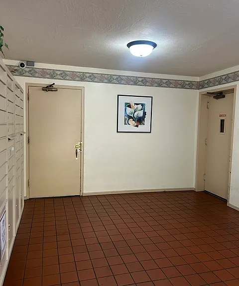 250 Whitmore St #301 — Photo 22