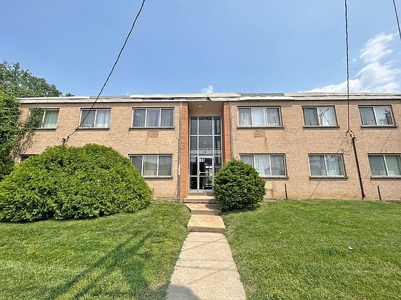 2nd image of 9101 Olive Blvd APT 1B