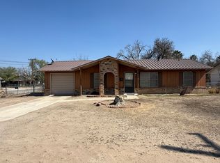 707 N 13th St, Carrizo Springs, TX 78834