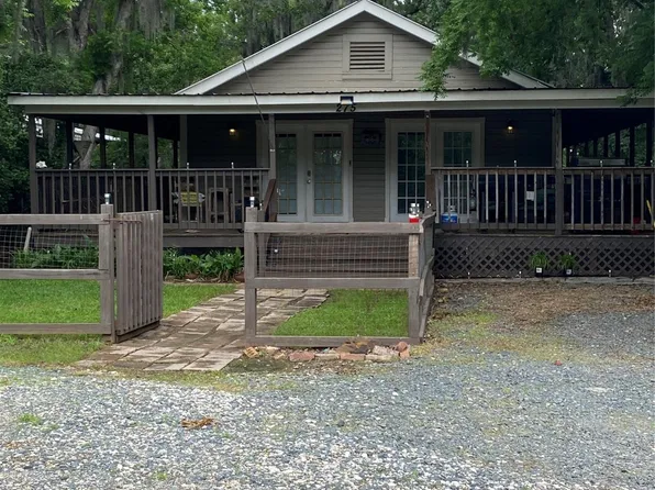 275 Lakeview Cir, Elm Grove, LA 71051
