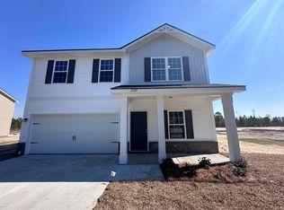 2722 SE Arnold Dr, Allenhurst, GA 31301