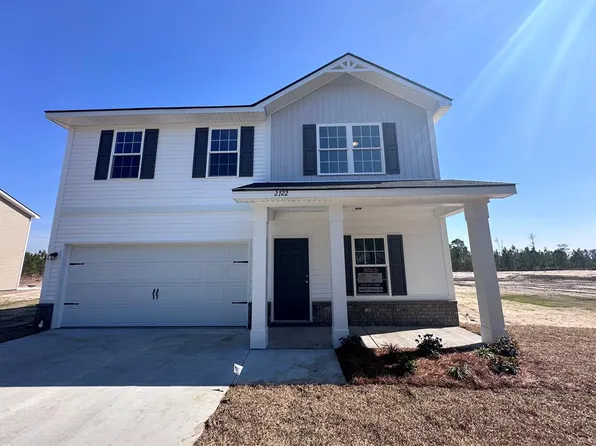 2722 SE Arnold Dr, Allenhurst, GA 31301