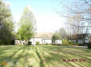 2868 Heather Row Rdg, Lilburn, GA 30047