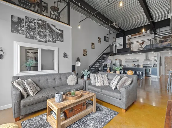 950 Broadway APT 27, Chelsea, MA 02150
