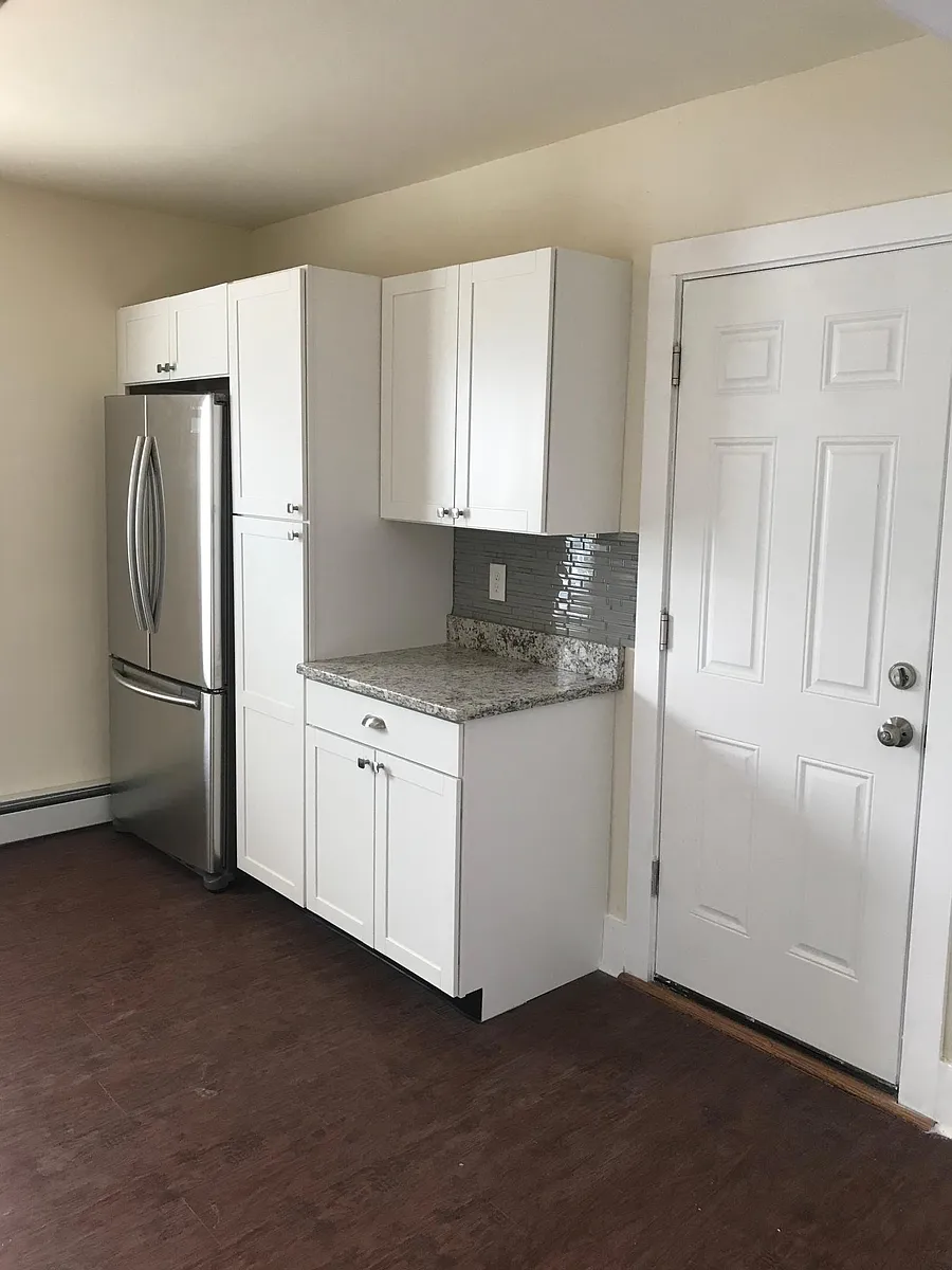 Building Photo - 178 Jubilee St #2