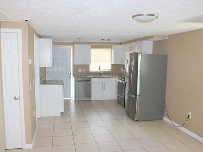 7140 Bellaire Ter — Photo 3