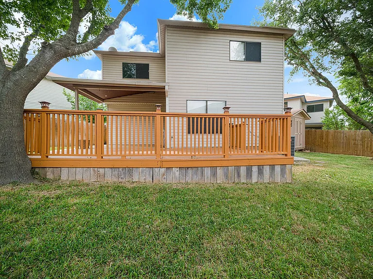 7 Apple Hls — Photo 31