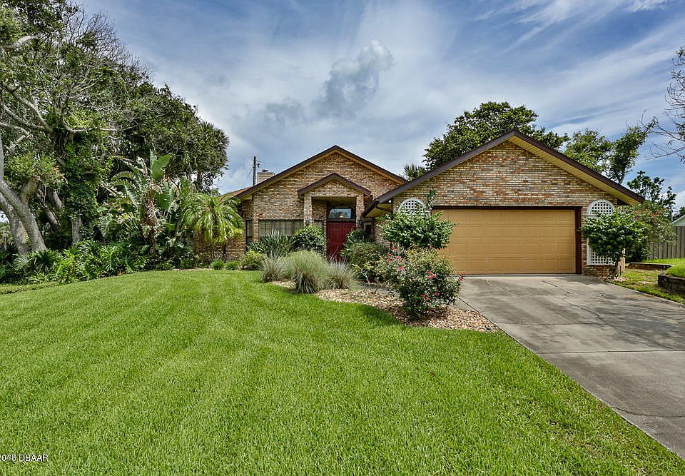 1st image of 125 Sand Dunes Dr