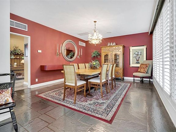 5th image of 709 La Cruz Dr