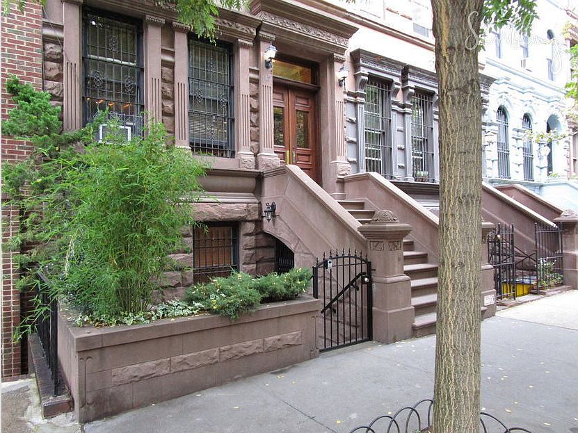 1st image of 145 W 78th St APT 4B