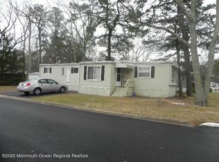 1 Muskrat Pl, Whiting, NJ 08759