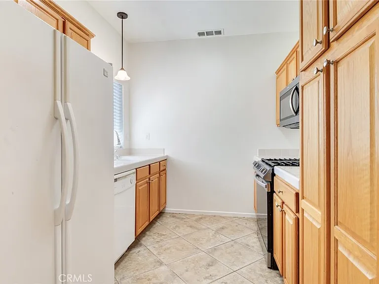 1555 Orange Ave #1007 — Photo 5