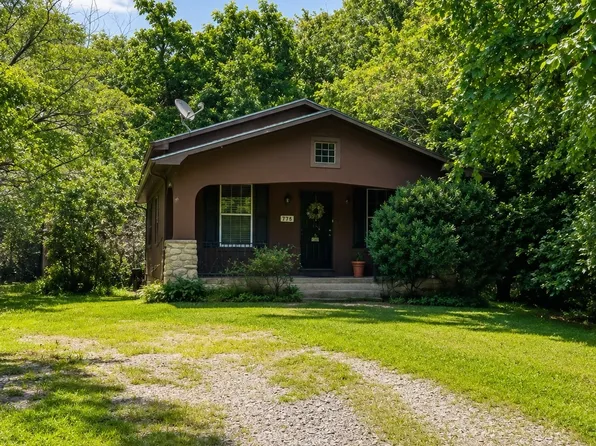433 S Pecan St, Nowata, OK 74048