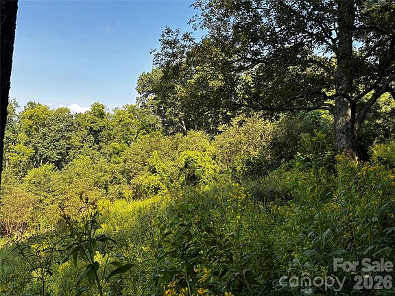 2nd image of 9 Sunset Mountain Rd