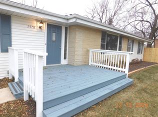 2570 Plainfield Rd, Joliet, IL 60435