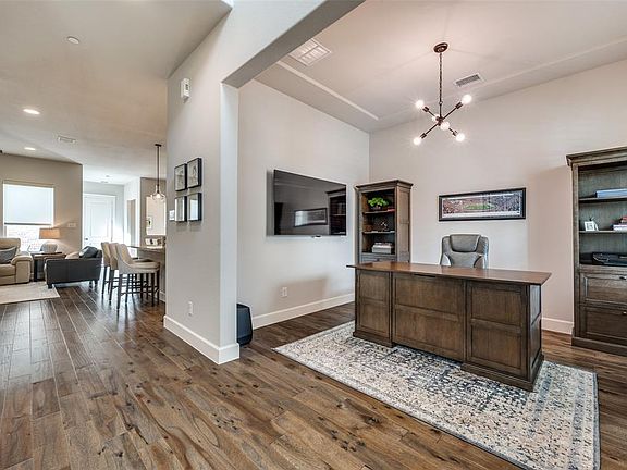 4th image of 8023 Canal St