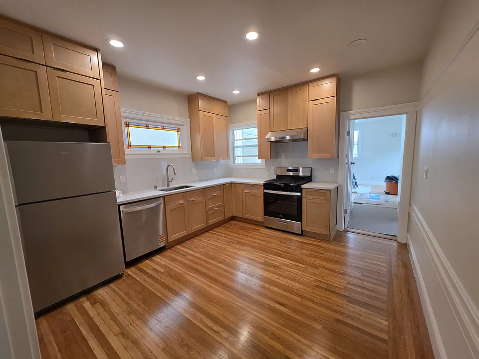 3144 Anza St #3144
