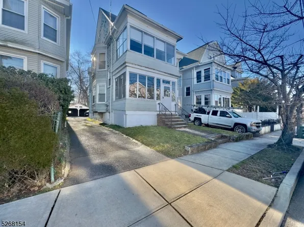 394 Berwick St, City Of Orange Twp., NJ 07050
