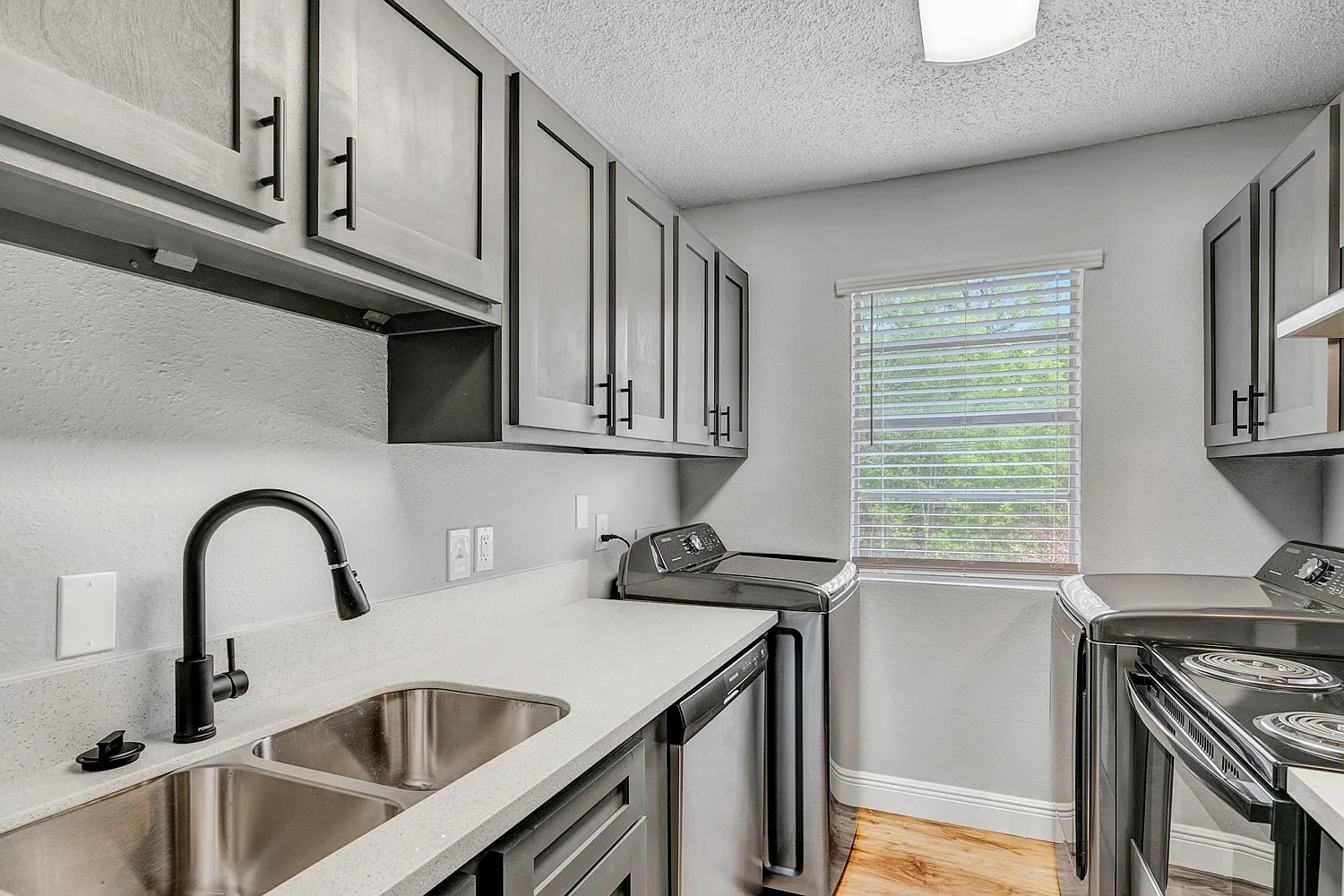 BK5 - 6860 Prutzman Road — Photo 4
