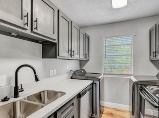 6860 Prutzman Rd, Beaumont, TX 77706