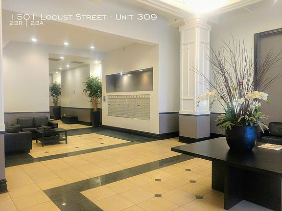 3rd image of 1501 Locust St APT 309