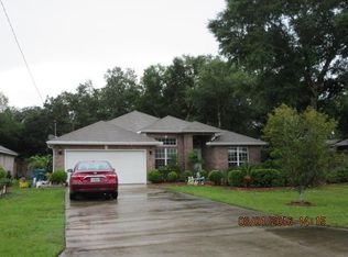 90 10th Ave, Shalimar, FL 32579