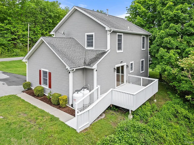 436 Jessup Rd — Photo 37