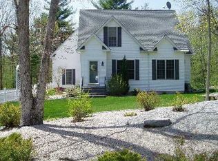 30 Latham Farm Rd, Smithfield, RI 02917