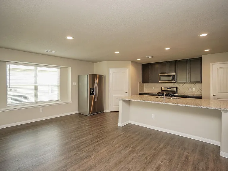 3331 Rosselli Brush Dr — Photo 10