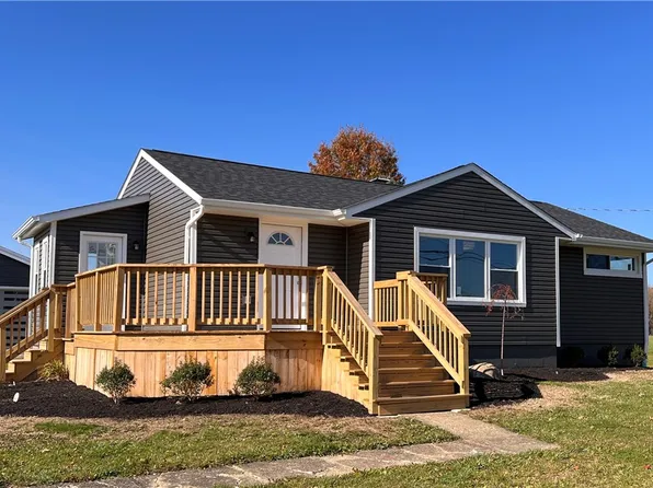 3887 Saranac Dr, Sharpsville, PA 16150