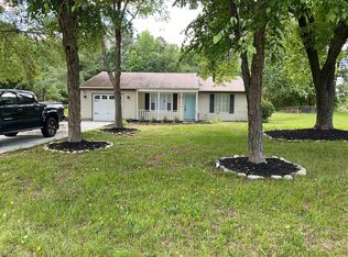 7448 Berkshire Downs Dr, Raleigh, NC 27616