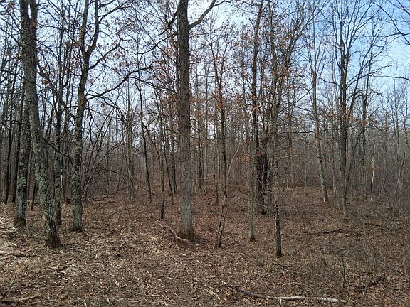 4th image of 3 Pierce Homestead Rd