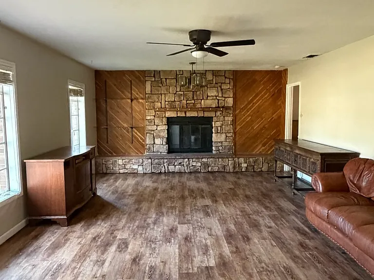 Living room. View from front door entry foyer.