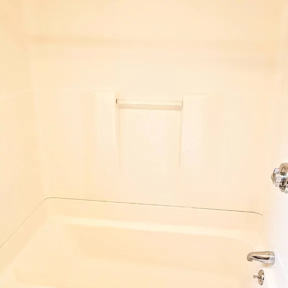 95 Temple St #1 — Photo 18