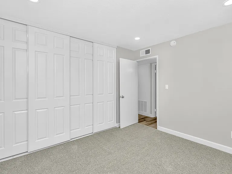Crestview North Apartments — Photo 51