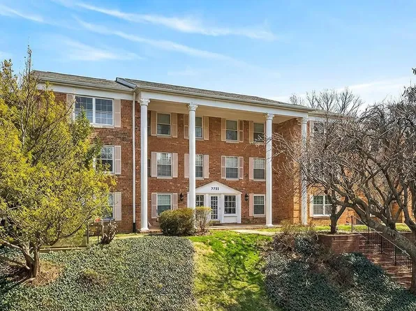7721 Tremayne Pl APT 215, Mc Lean, VA 22102