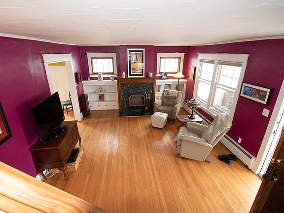 5th image of 14 Tennyson Ave