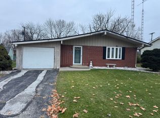 205 Taylor St, West Unity, OH 43570