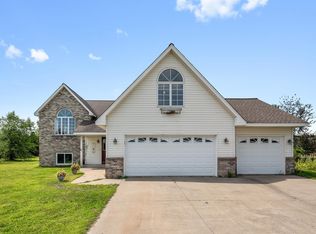 859 217th St, Osceola, WI 54020