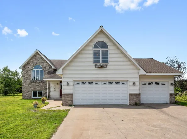 859 217th St, Osceola, WI 54020