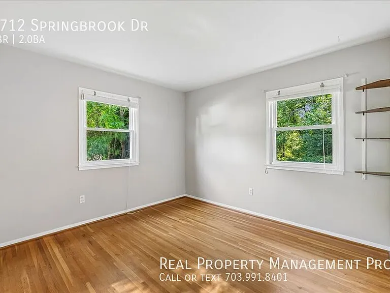 4712 Springbrook Dr — Photo 20