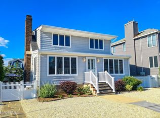 9 New York Ave, Lavallette, NJ 08735