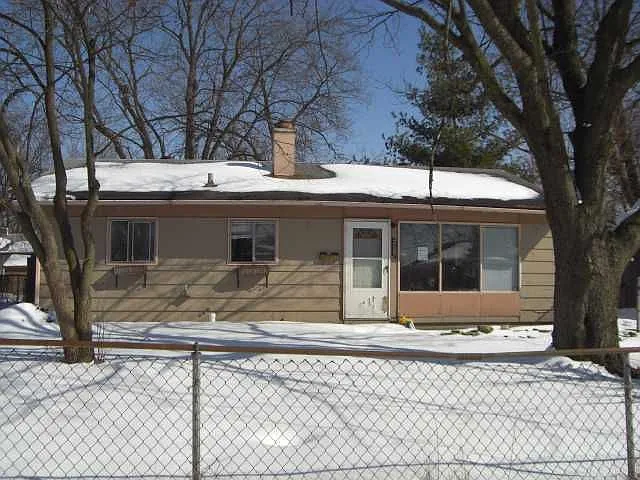 2629 Shirley Dr photo 1