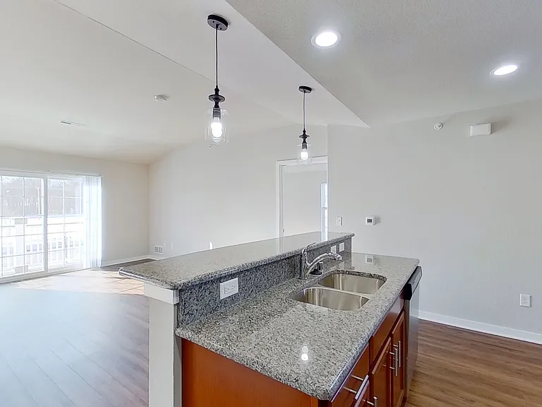 2002 American Eagle Dr #15 — Photo 12