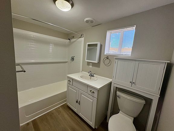 5th image of 7013 E Earll Dr