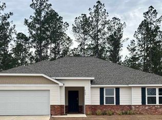 9143 Three Hollow Rd, Milton, FL 32570