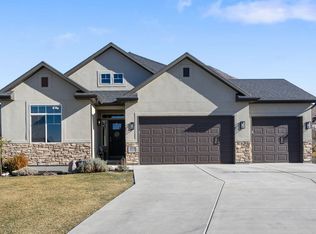405 S Vela Ct, Tooele, UT 84074