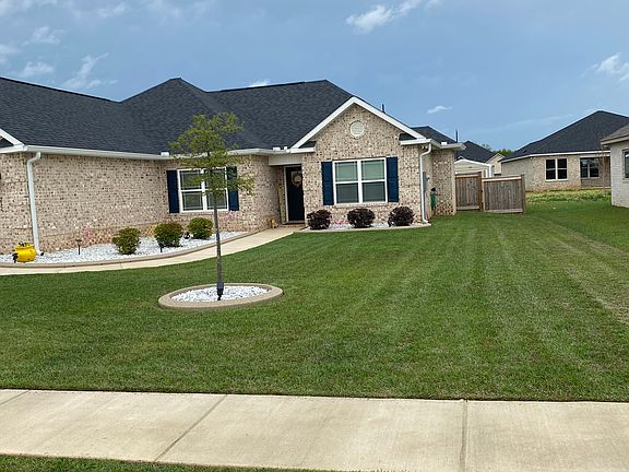 2nd image of 212 Remington Dr