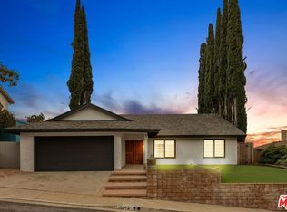 18542 Dylan St, Porter Ranch, CA 91326